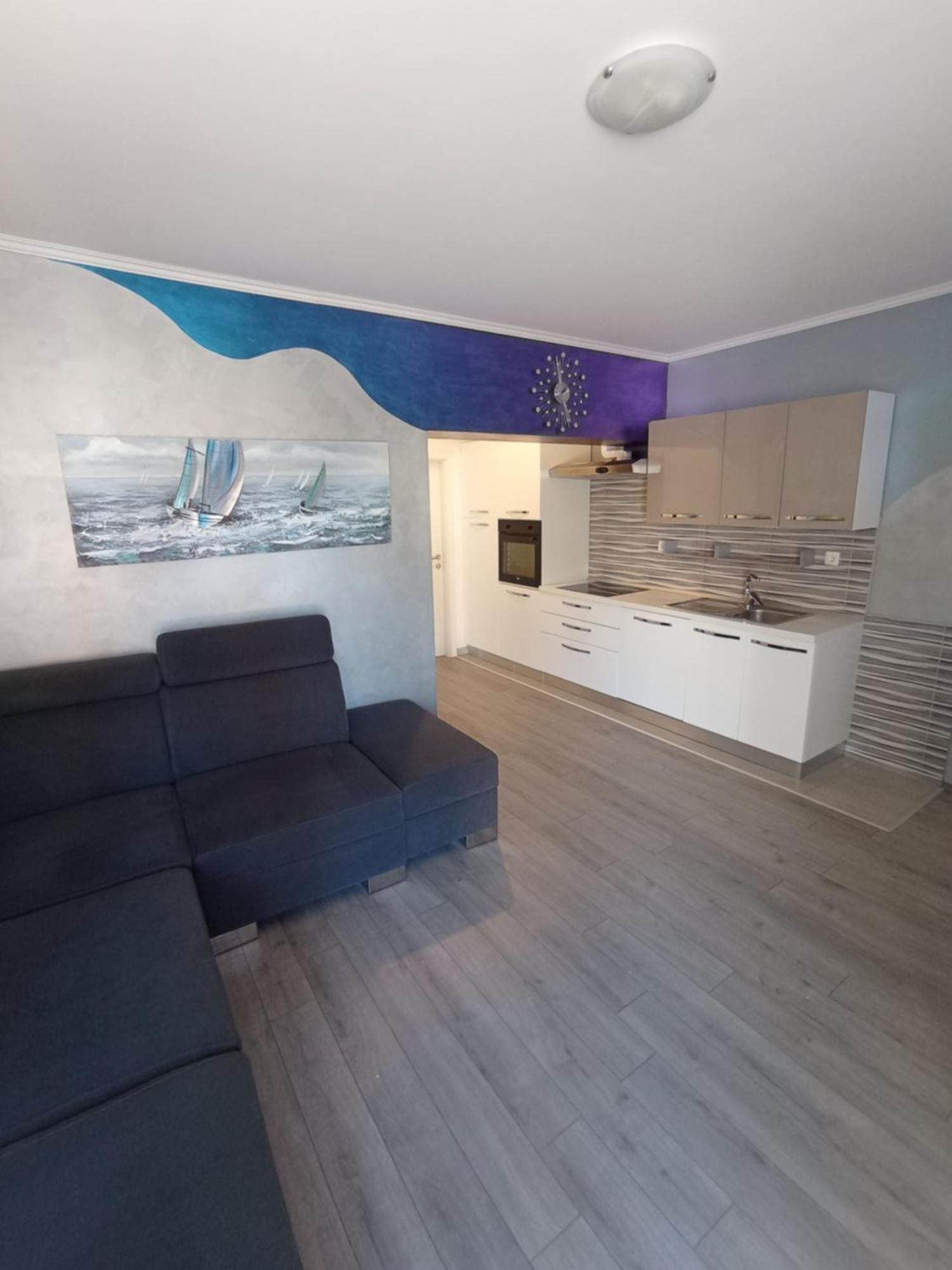 Pia Apartment ดูกีรัท ภายนอก รูปภาพ