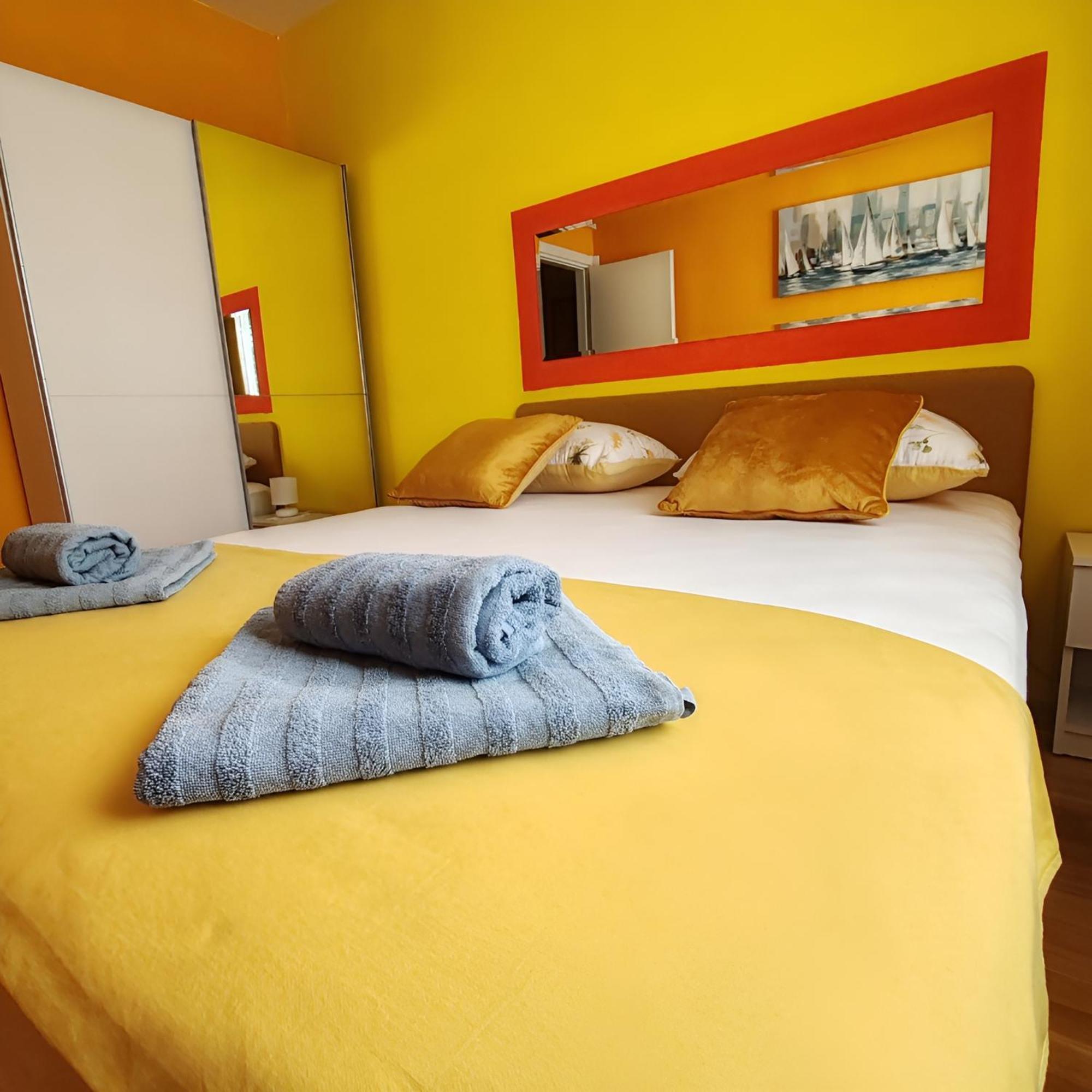 Pia Apartment ดูกีรัท ภายนอก รูปภาพ