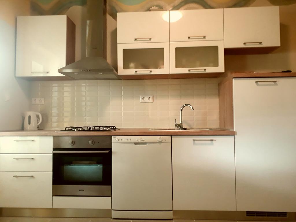 Pia Apartment ดูกีรัท ภายนอก รูปภาพ